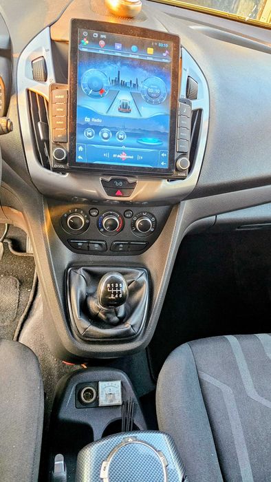 FORD Tourneo Connect 2015 — imagine 4