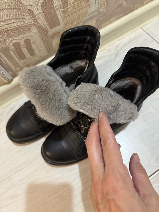 Қысқы аяқ киім, зимняя обувь