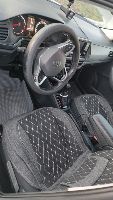 Продам машину  Volkswagen Polo