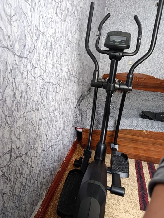 Элептический тренажёр