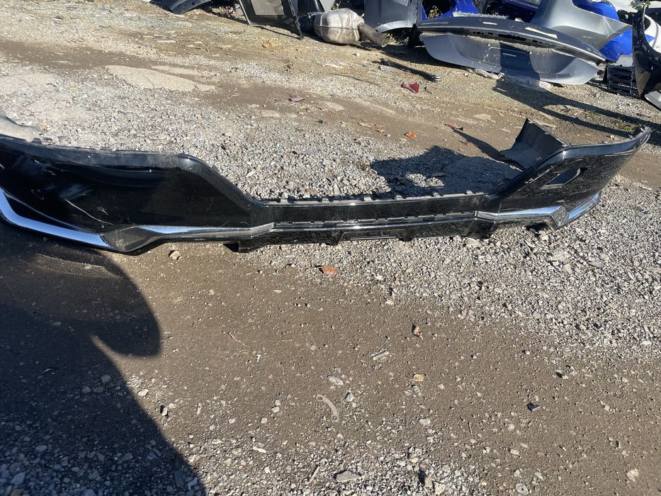 Заден спойлер BMW G70