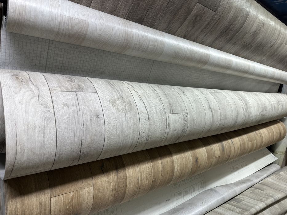 Линолуем плинтус