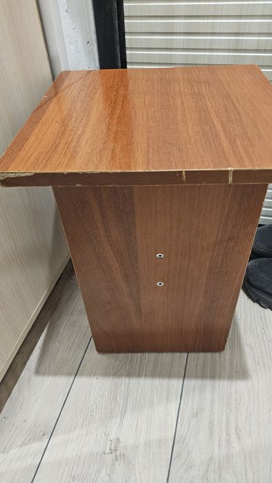 Продам табуретки дерево