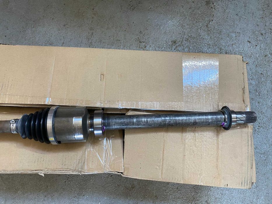 Planetara dreapta fata Renault Megane 4 1.5dci 115 CP 1.3 140cp noua