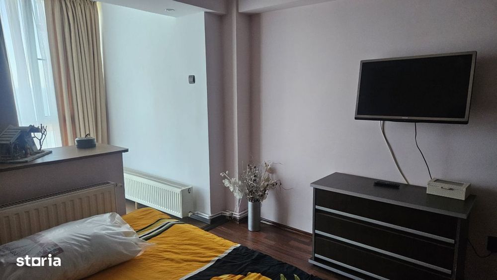 Apartament 3 camere de inchiriat | Faleza Nord