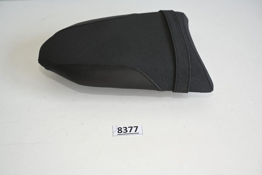 Yamaha Tenere 700 World Raid 2023 Sa sezut fata pilot si sa pasager