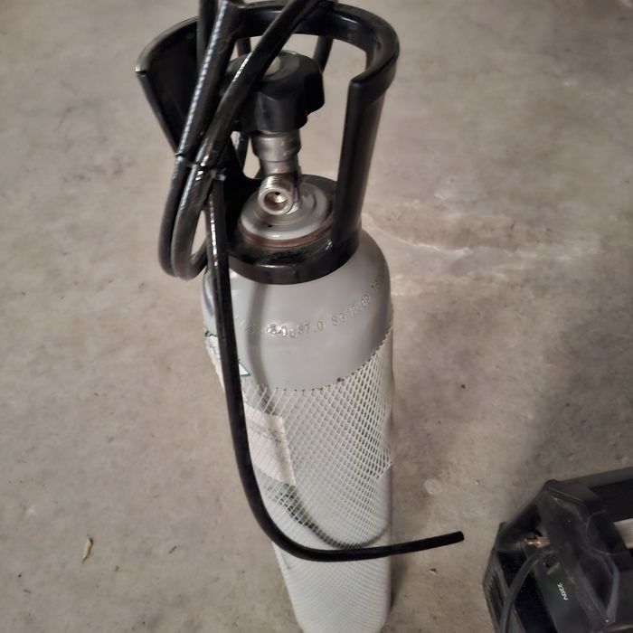 Сварка газ балони билан Сварочный аппарат с газ баллоном