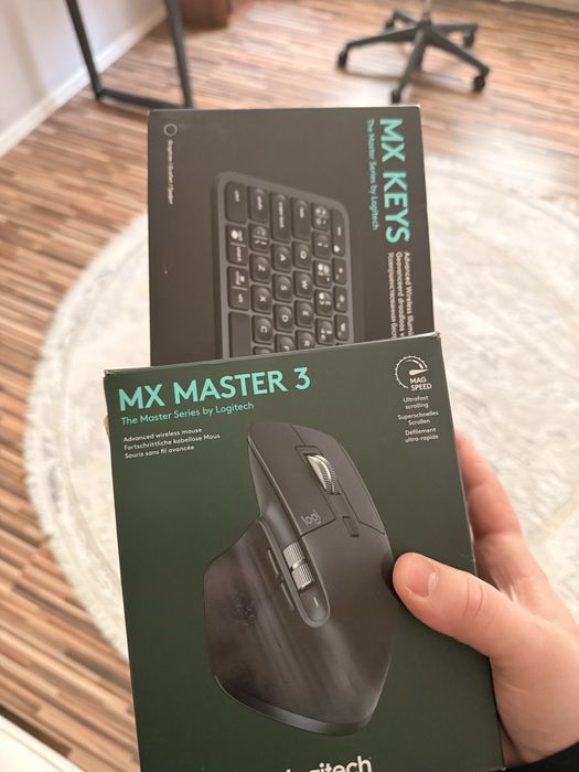 Клавиатура Logitech MX Keys + мышь mx master 3