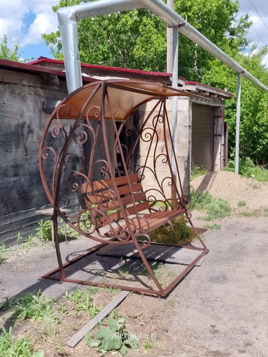 Качеля садовая .