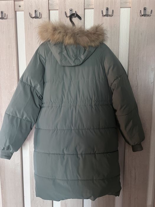 Продам пуховик зимний