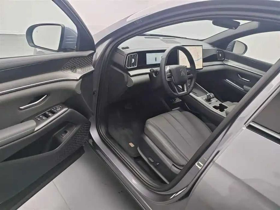 BYD Song Pro DM-i 71 km Flagship