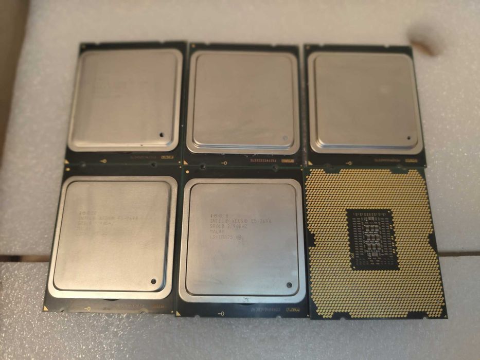 (x49) Procesoare Intel Xeon Server CPU Lot/Bucati (FCLGA1150-1155-1366-2011, LGA1366-1567-771, PLGA771)