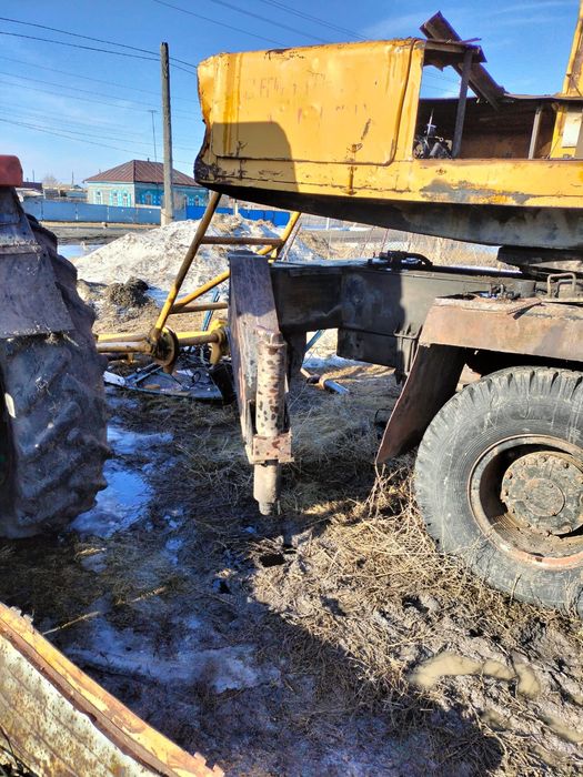 Автокран МАЗ полный разбор