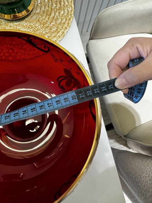 Мевалар ва ширинликлар учун ваза Bohema