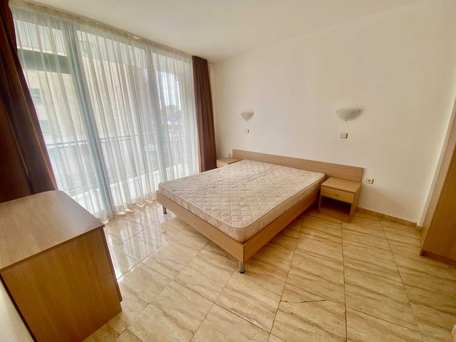 Продава се Двустаен апартамент в к.к. Слънчев бряг - 70 кв.м за 656 €/кв.м - Снимка #4