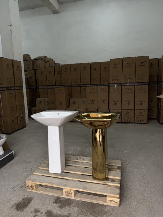 Унитаз монолитный