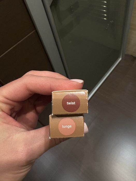 Rhode Lip Shape Twist & Lunge, оригинални