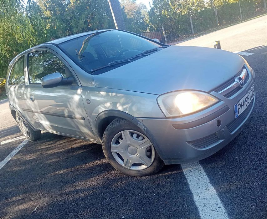 Vând sau schimb Opel corsa C 1.3 D 2003