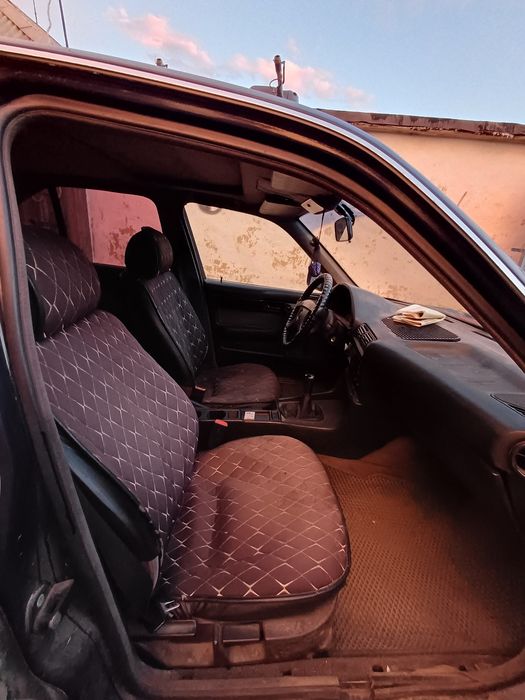 Продам машину БМВ е34