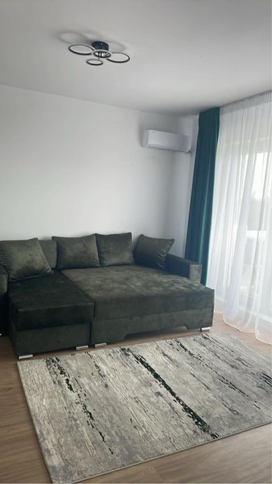 Inchiriez garsoniera ,centrala proprie ,lift ,bloc nou