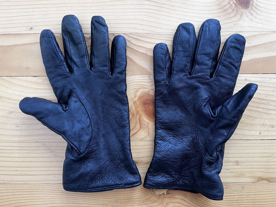 Ръкавици от естествена кожа и вълна