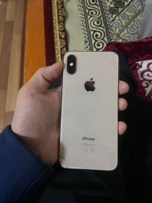 Айфон хс продаюю