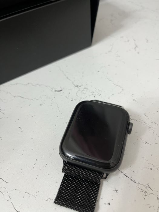Продам apple watch Nike S5 44 MM