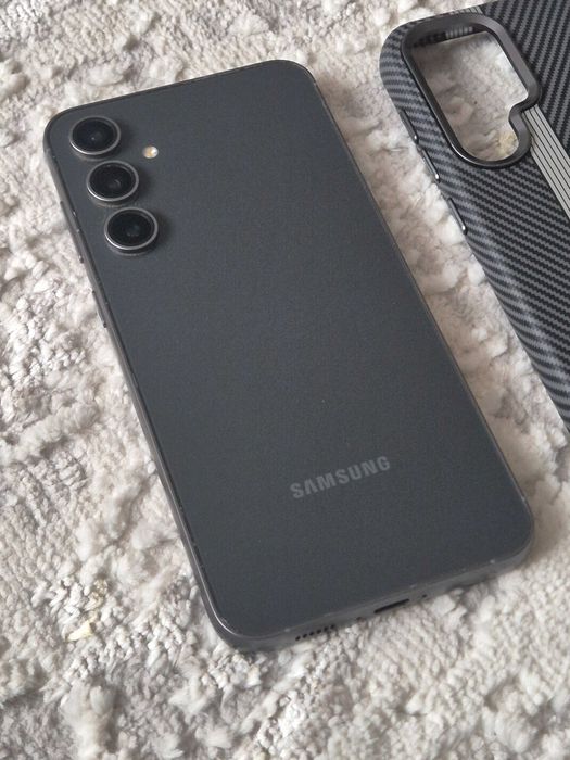 Продам Samsung S23 fe 256 gb