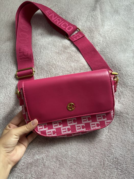 Цикламена чанта 30лв