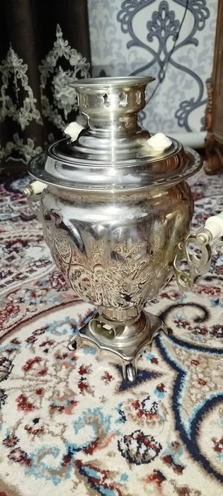SSSR payti chiqqan antiqa Samovar