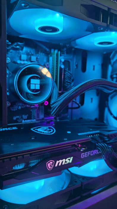 Vand PC Gaming i5 12400F | RTX 3060ti 8gb | 32gb DDR4 | 1TB SSD | NOU