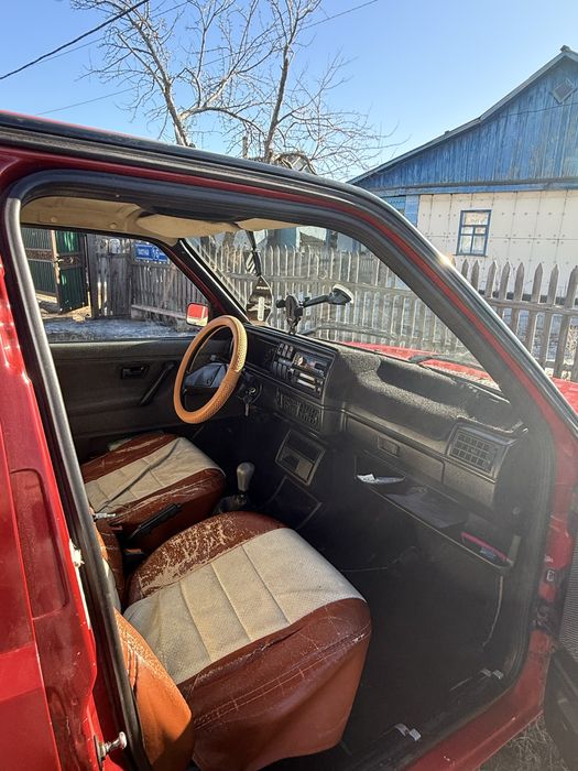 Машина гольф 2 1989 года