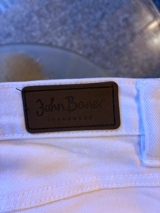 Розова риза Veste Italia и бели дънки John Baner – чисто нови