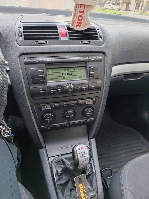 Продавам Шкода Октавия 1.9 4х4 6.ск