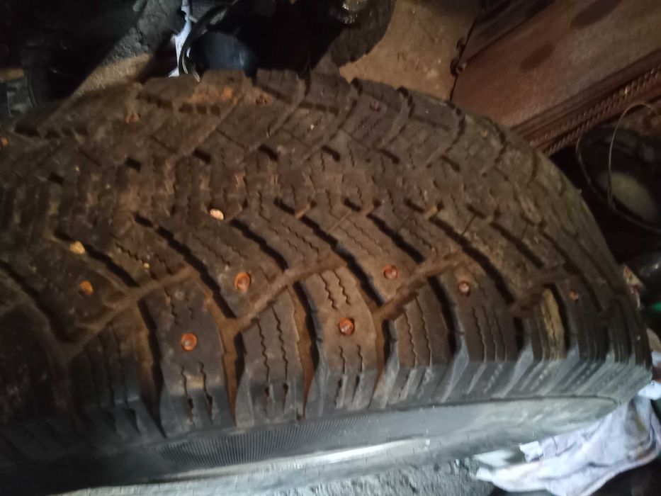 Запасное колесо .На Уаз Газ.