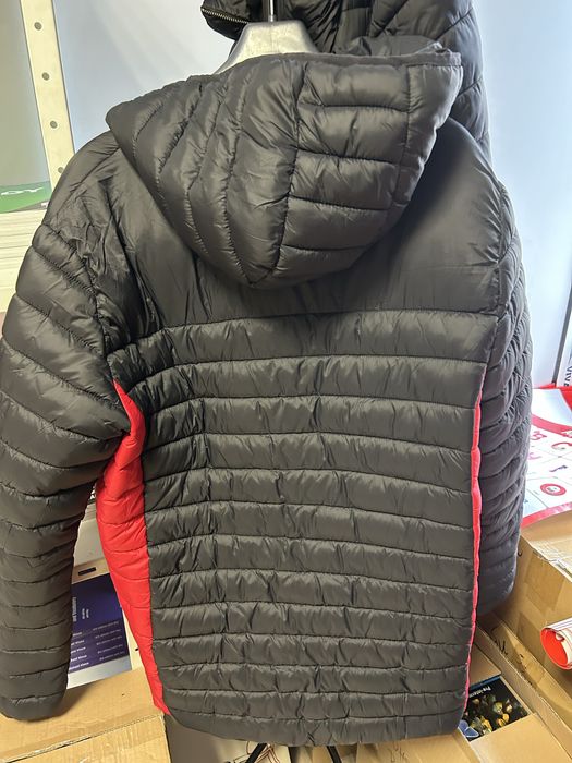 Продавам мъжко яке