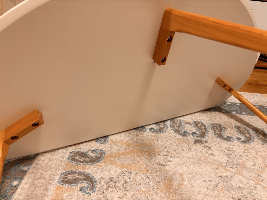 Столик журнальный новый