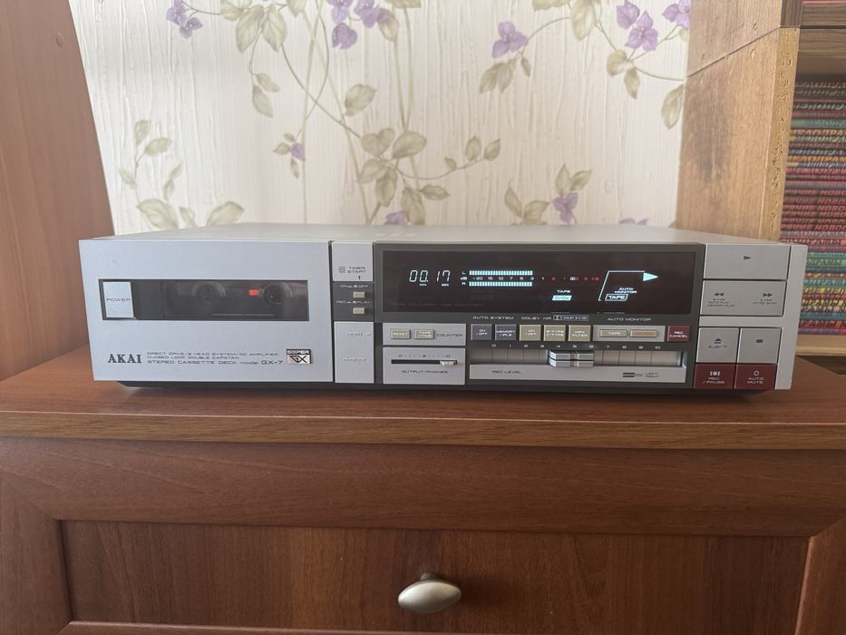 Кассетная дека AKAI GX7