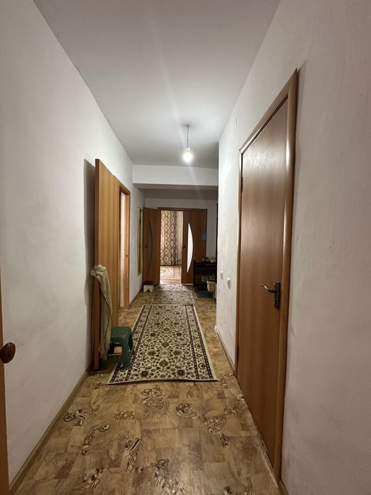 2 комн 2 этаж Жаппасбай батыр 8