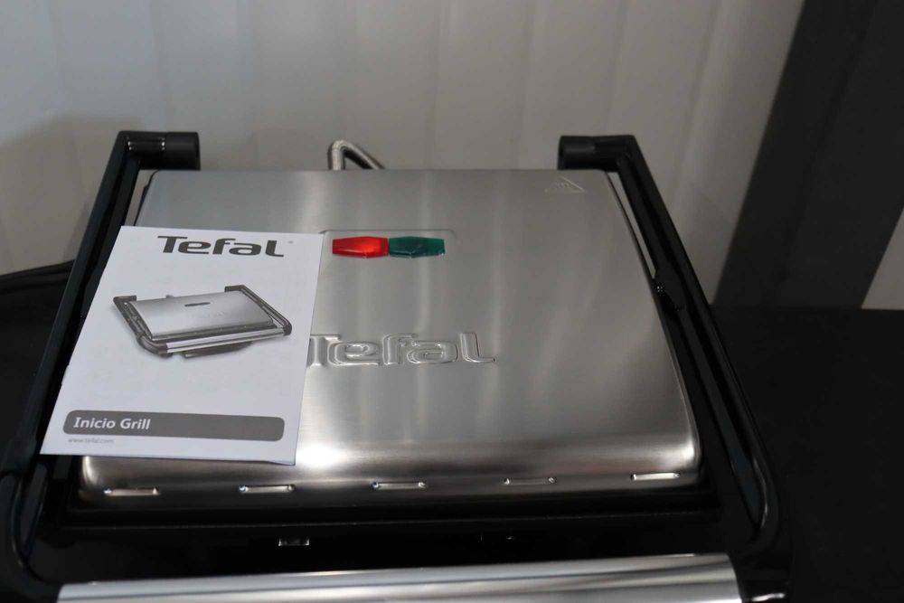 Скара Tefal Inicio - GC241D38, 2000W, незалепващо, оребрена, сребриста