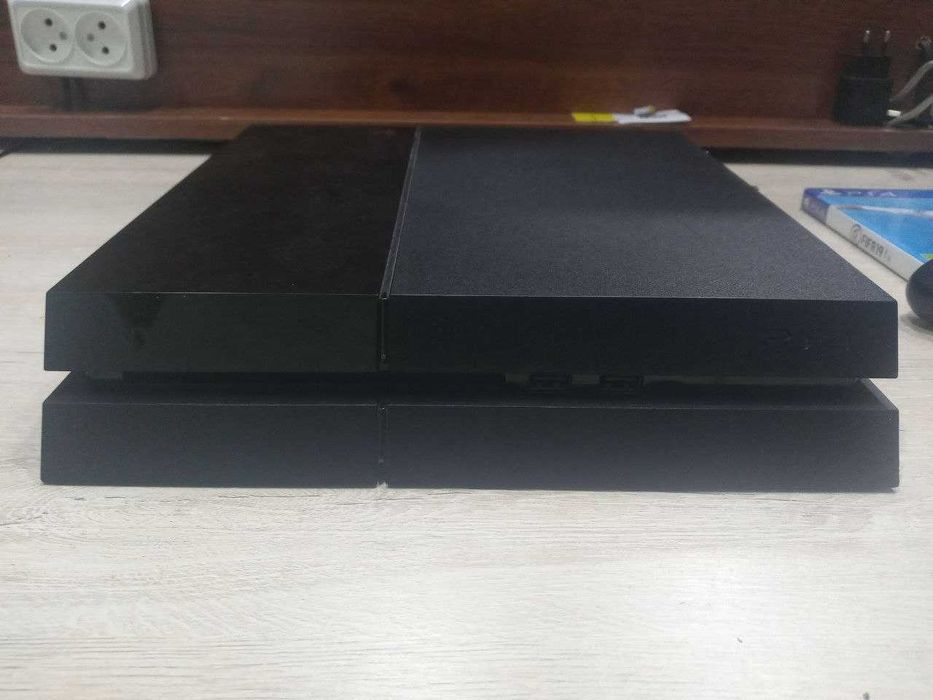 Sony Playstation 4 PS4