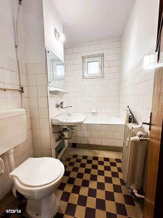 Apartament 4 camere decomandat - Blv Republicii ( comision 0%)