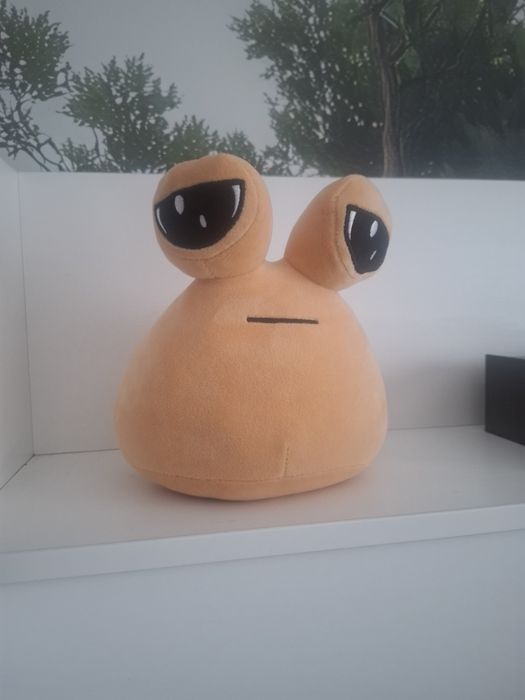 Игрушка слизняк из игры