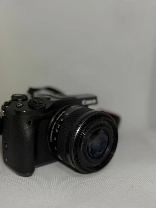 Canon EOS M6 беззеркалка — маленькая, но мощная!