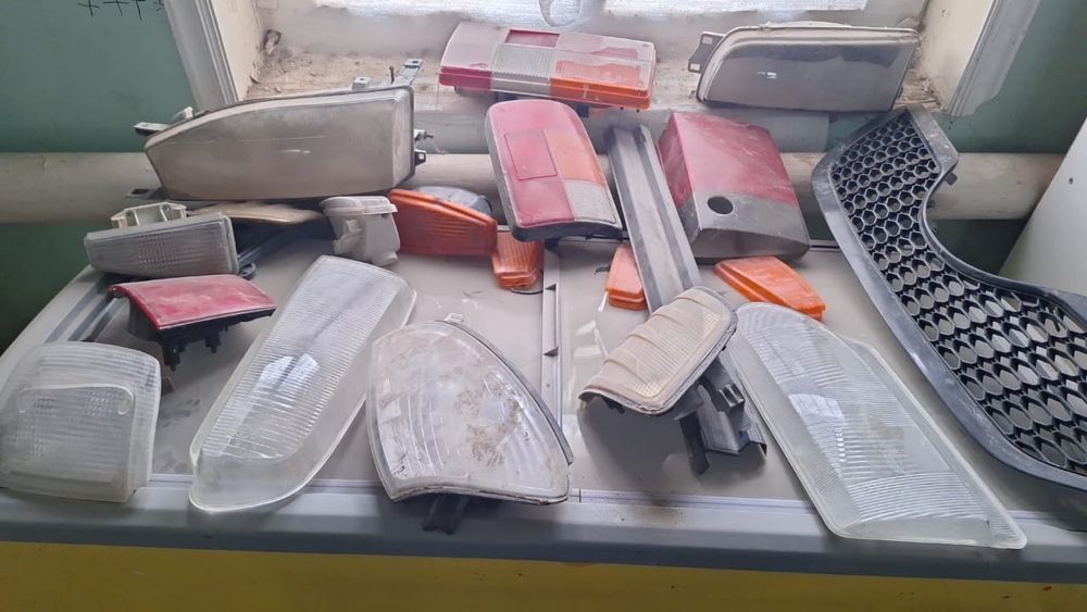 Фара стеклы плафоны оригинал мерс тайота опель ауди 2114