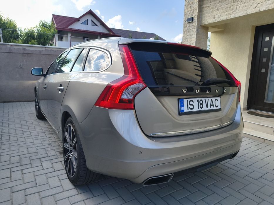 VOLVO V60 2016 — imagine 3