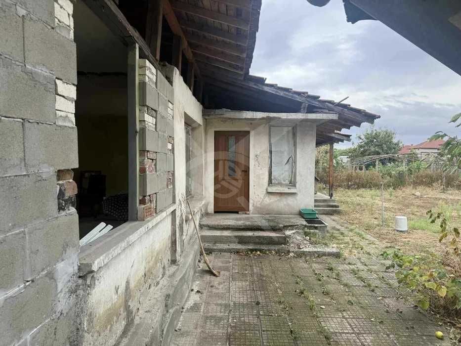 Продава се Къща в Първомай - 240 кв.м за 282 €/кв.м - Снимка #10