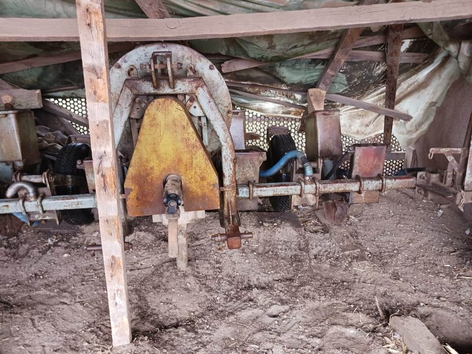 Semănătoare porumb