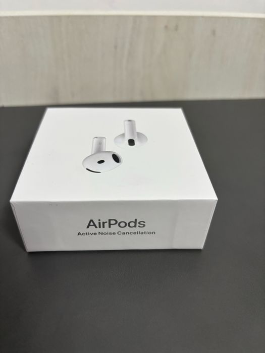 Vand AirPods 4 nefolosite