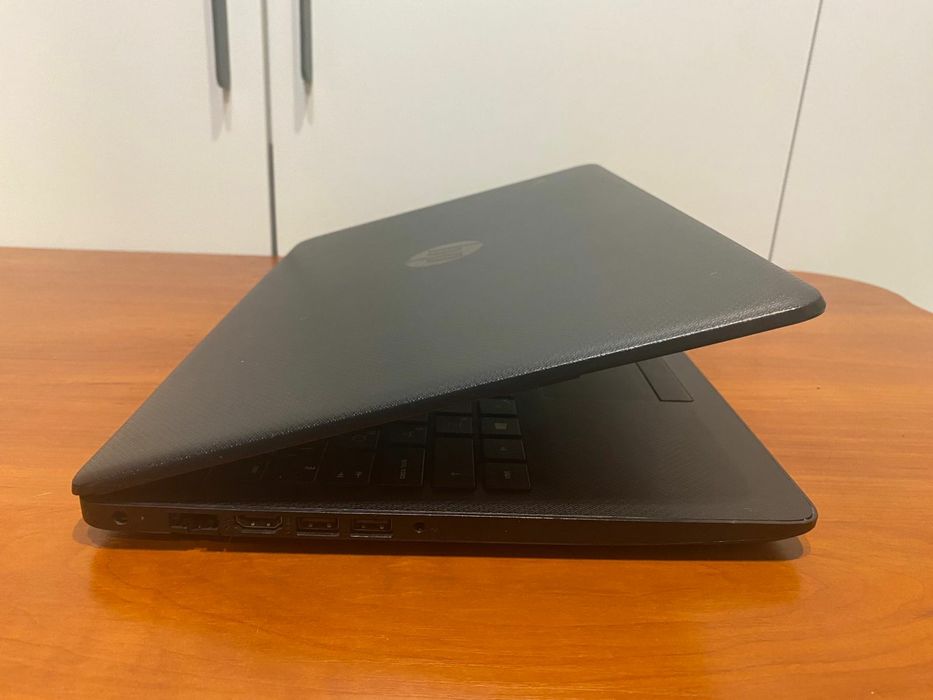 Малопользованный HP c SSD256